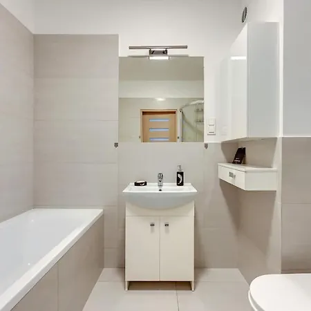 Apartment Albatross Tower - W Centrum Przymorza By Grand *